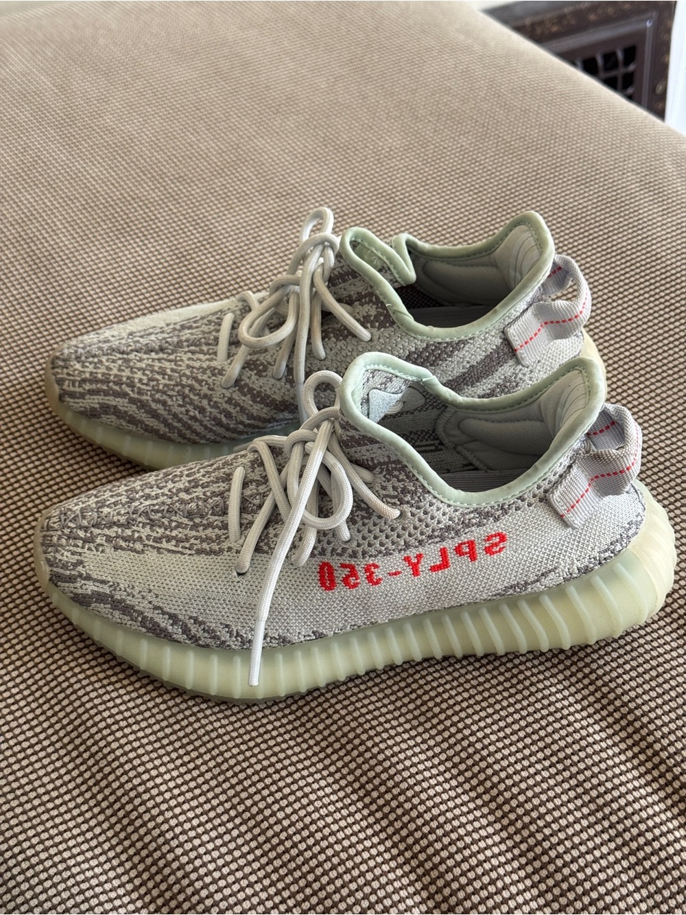 Adidas Yeezy Boost 350 V2 Low Blue Tint Size 6.5 Foam Boost Sneaker Shoe